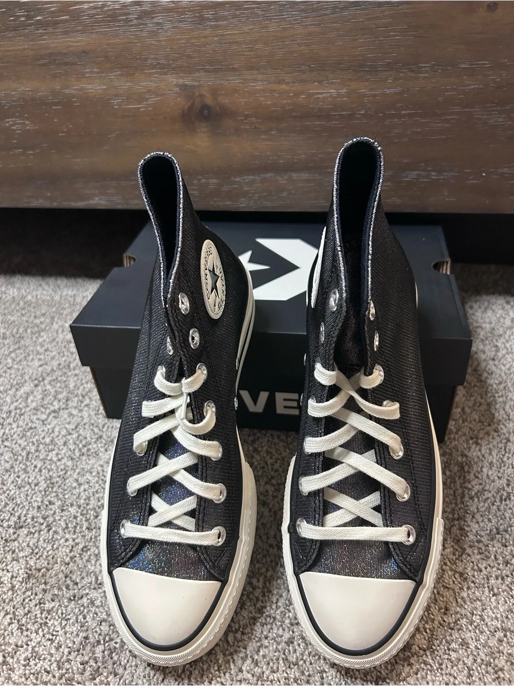 NIB Converse Chuck Taylor All Star Lift Platform Sparkle Size 8